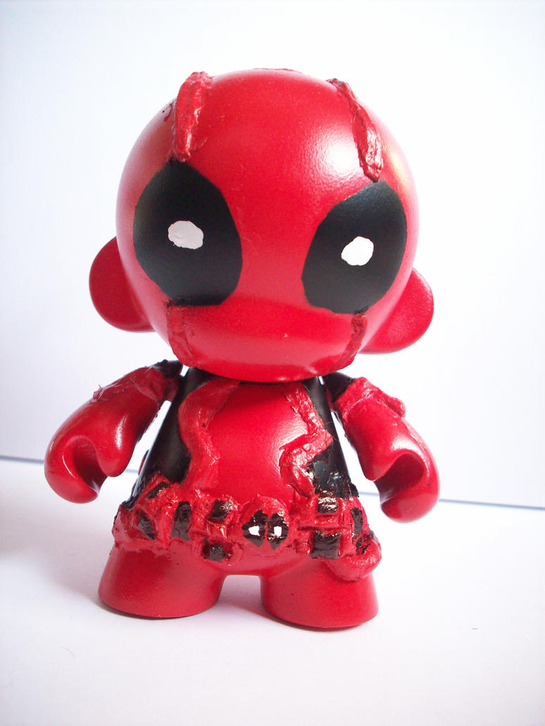 Deadpool_munny_by_future_parker