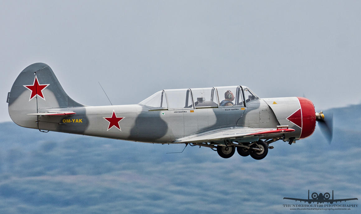 Yakovlev Yak-52 OM-YAK